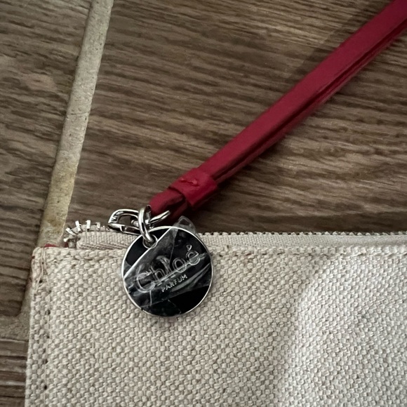Chloé PARFUM Signature Pouch / Makeup Bag-New in Box - Picture 3 of 5